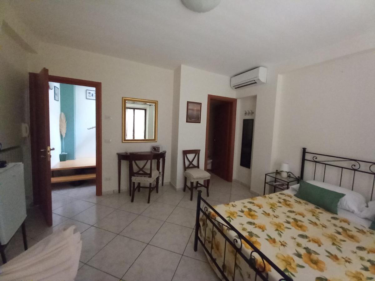 Arra Camere Sirolo - Rooms & Suite Екстериор снимка